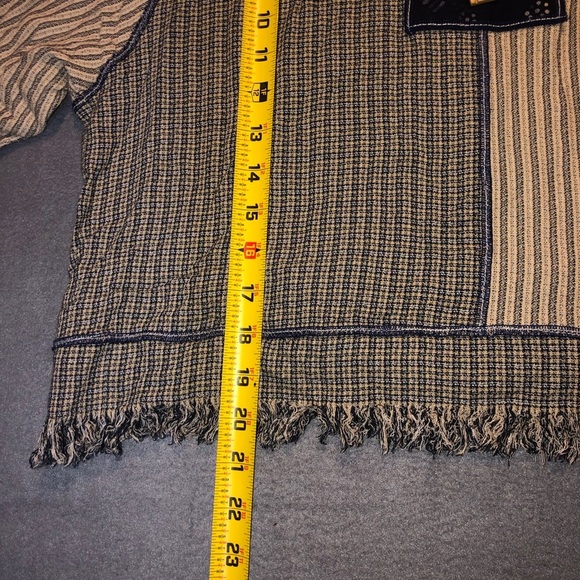 Vintage blue fish style cropped fringed long sleeve shirt handmade in Bali koi - Picture 4 of 9